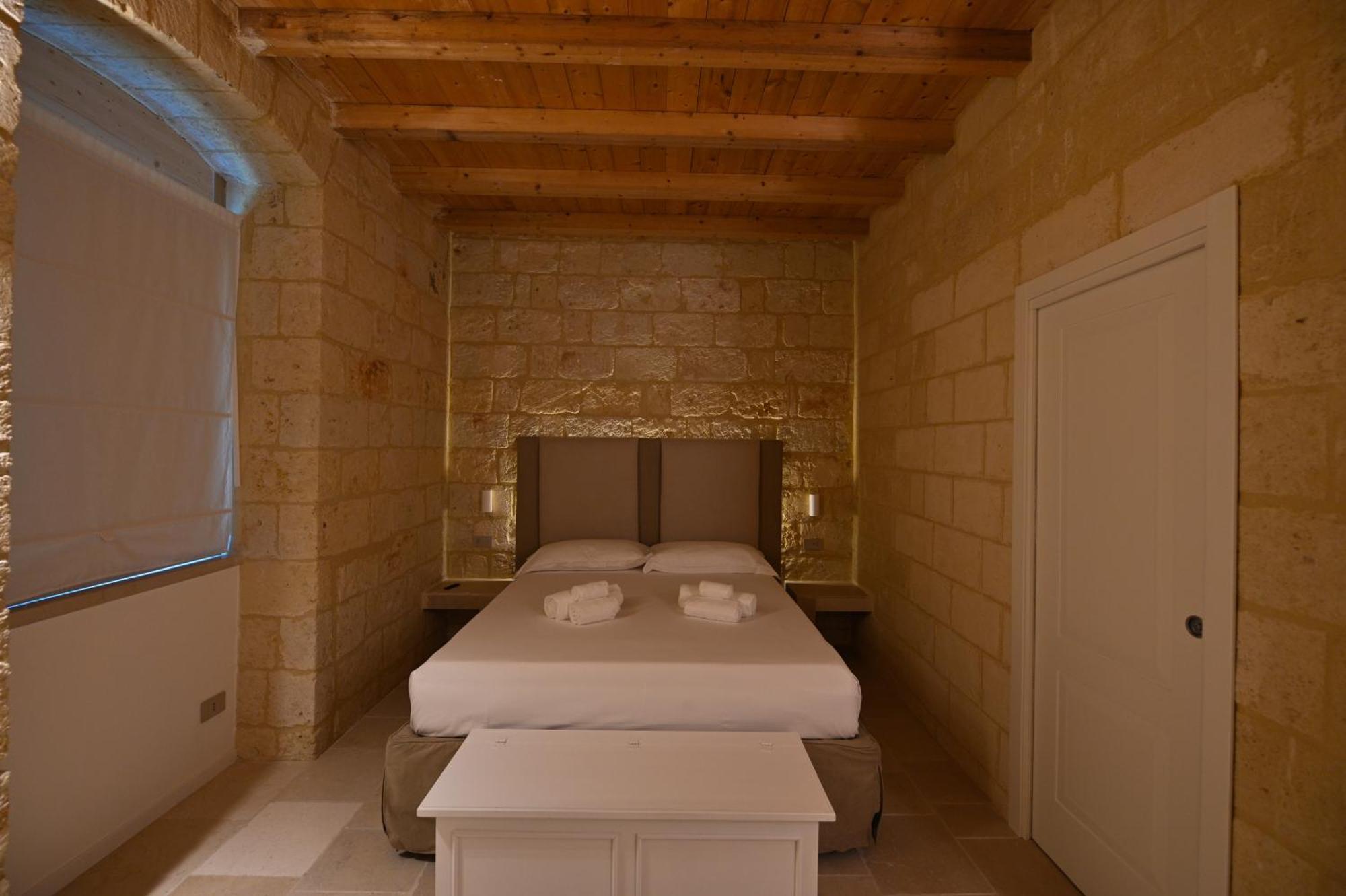 Palazzo Momi Bed & Breakfast Bari Dış mekan fotoğraf