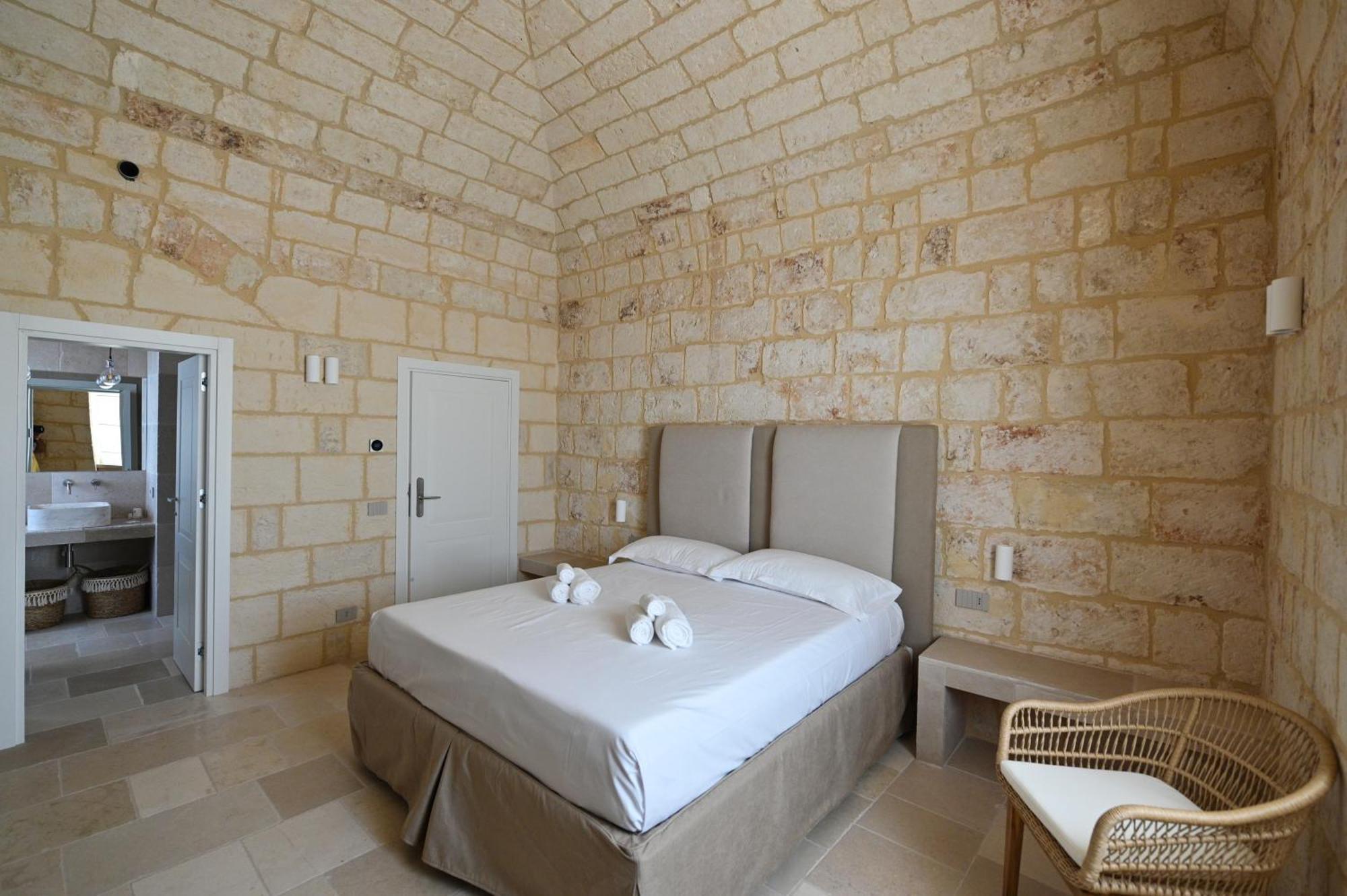 Palazzo Momi Bed & Breakfast Bari Dış mekan fotoğraf