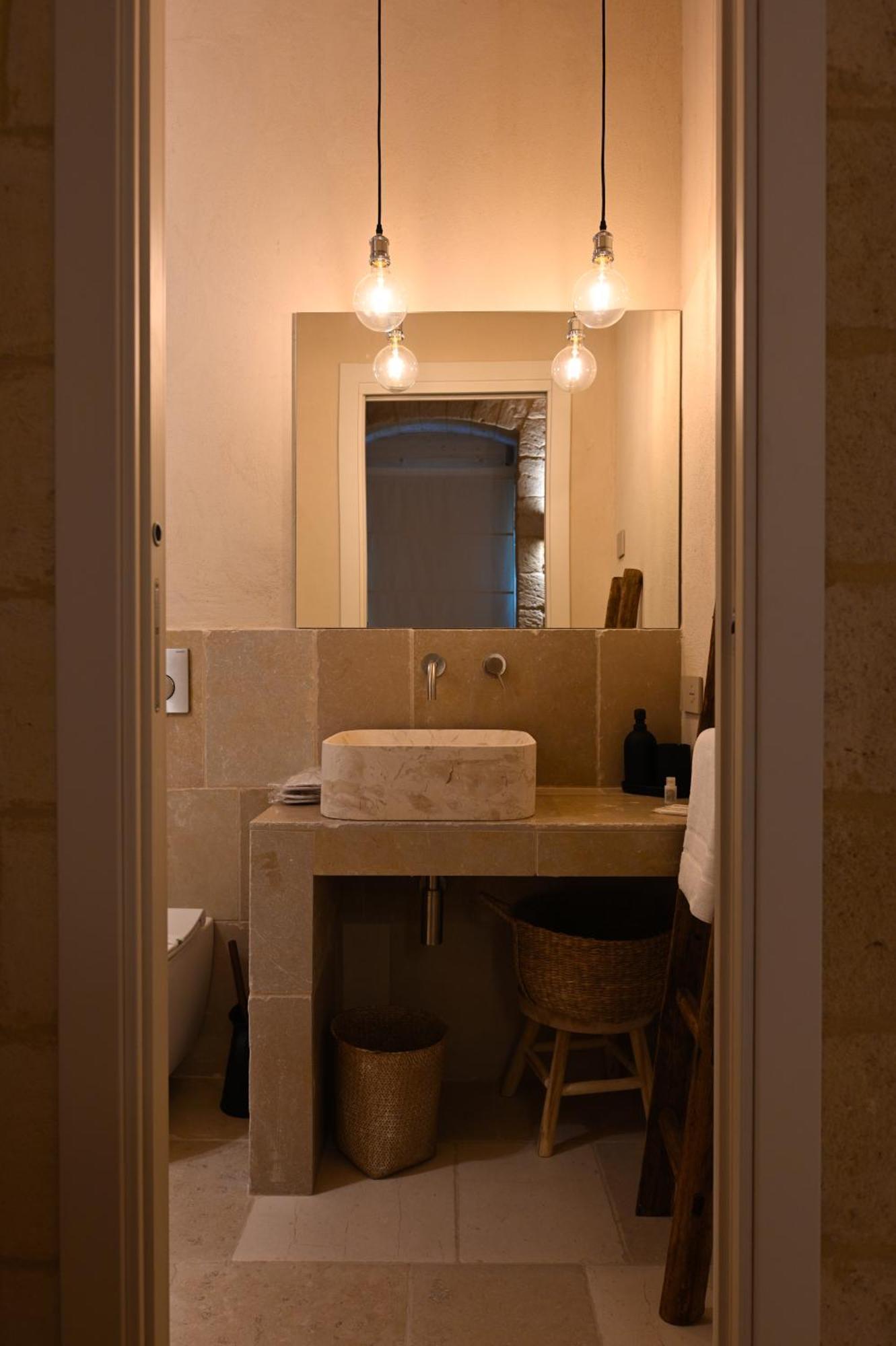 Palazzo Momi Bed & Breakfast Bari Dış mekan fotoğraf