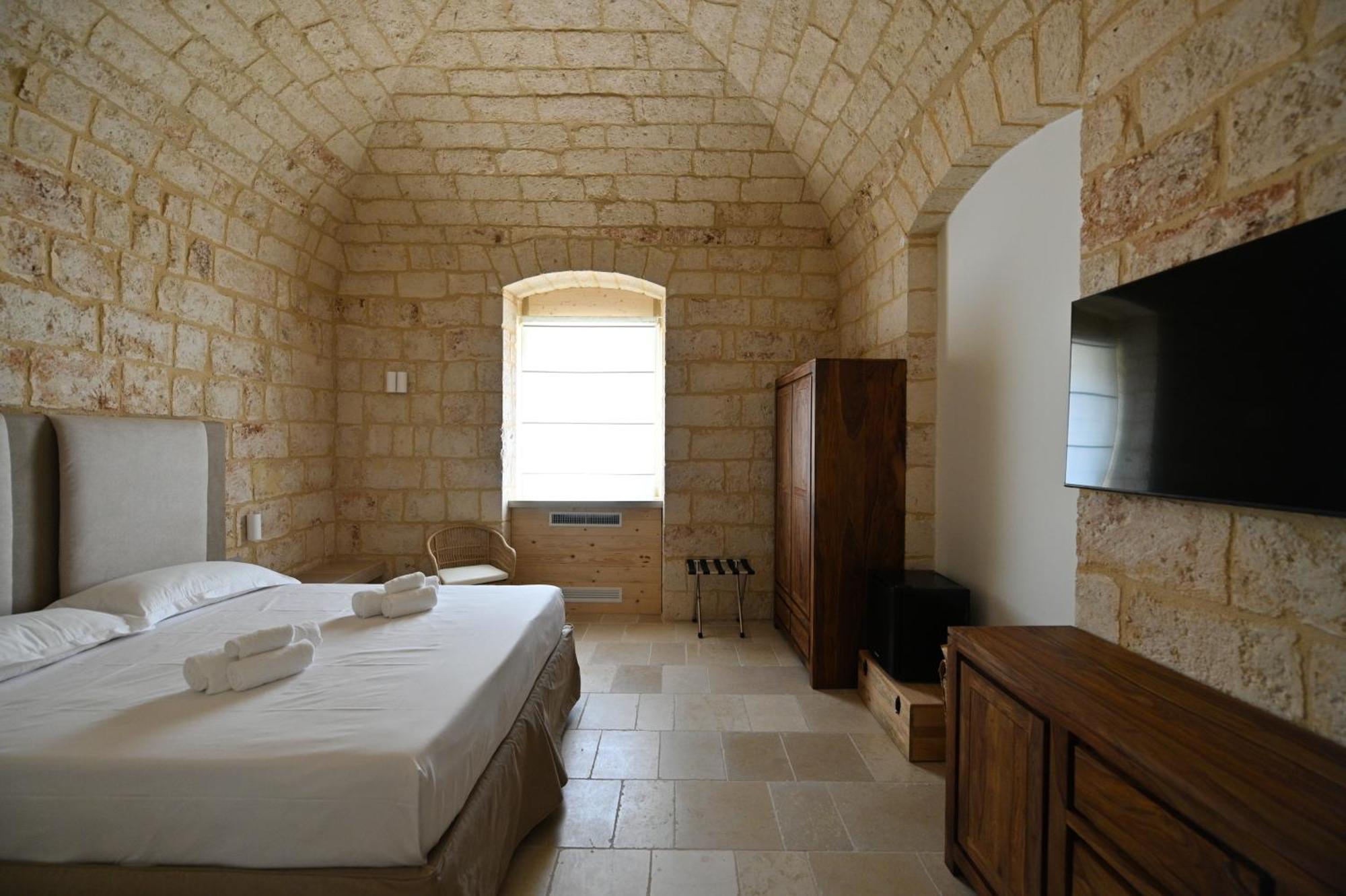 Palazzo Momi Bed & Breakfast Bari Dış mekan fotoğraf
