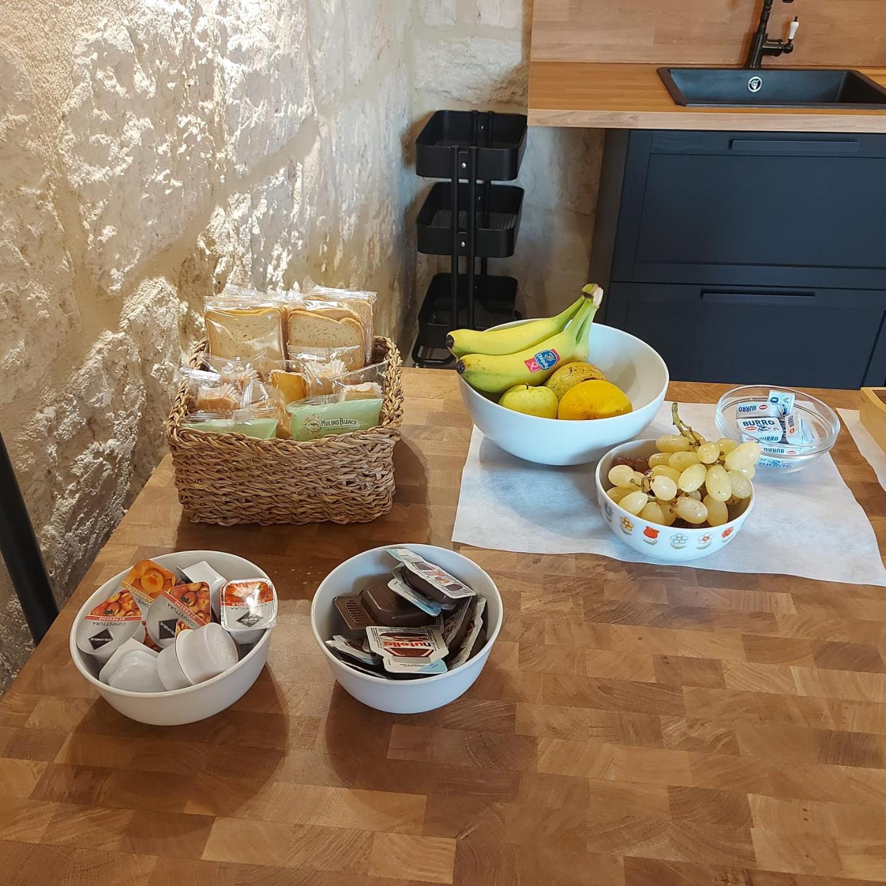 Palazzo Momi Bed & Breakfast Bari Dış mekan fotoğraf
