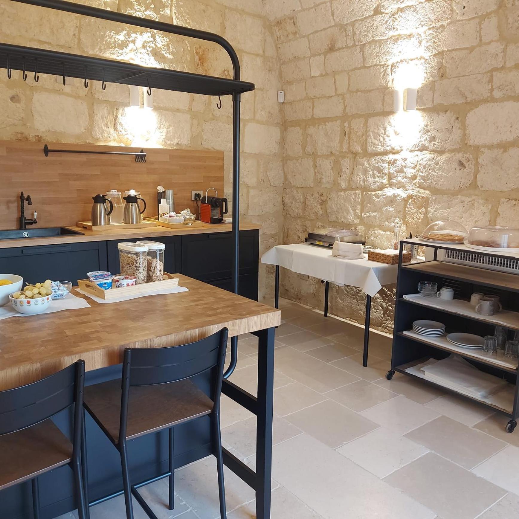 Palazzo Momi Bed & Breakfast Bari Dış mekan fotoğraf
