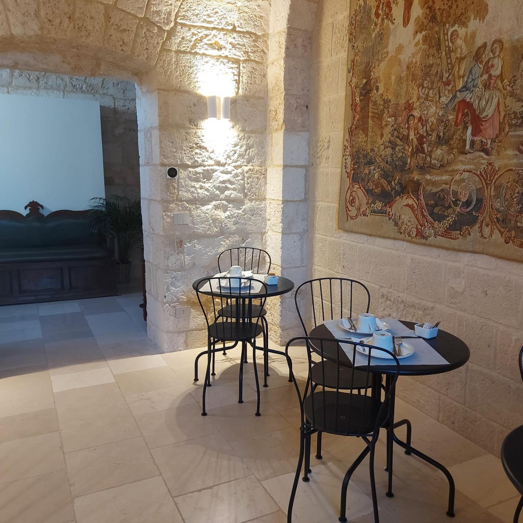 Palazzo Momi Bed & Breakfast Bari Dış mekan fotoğraf