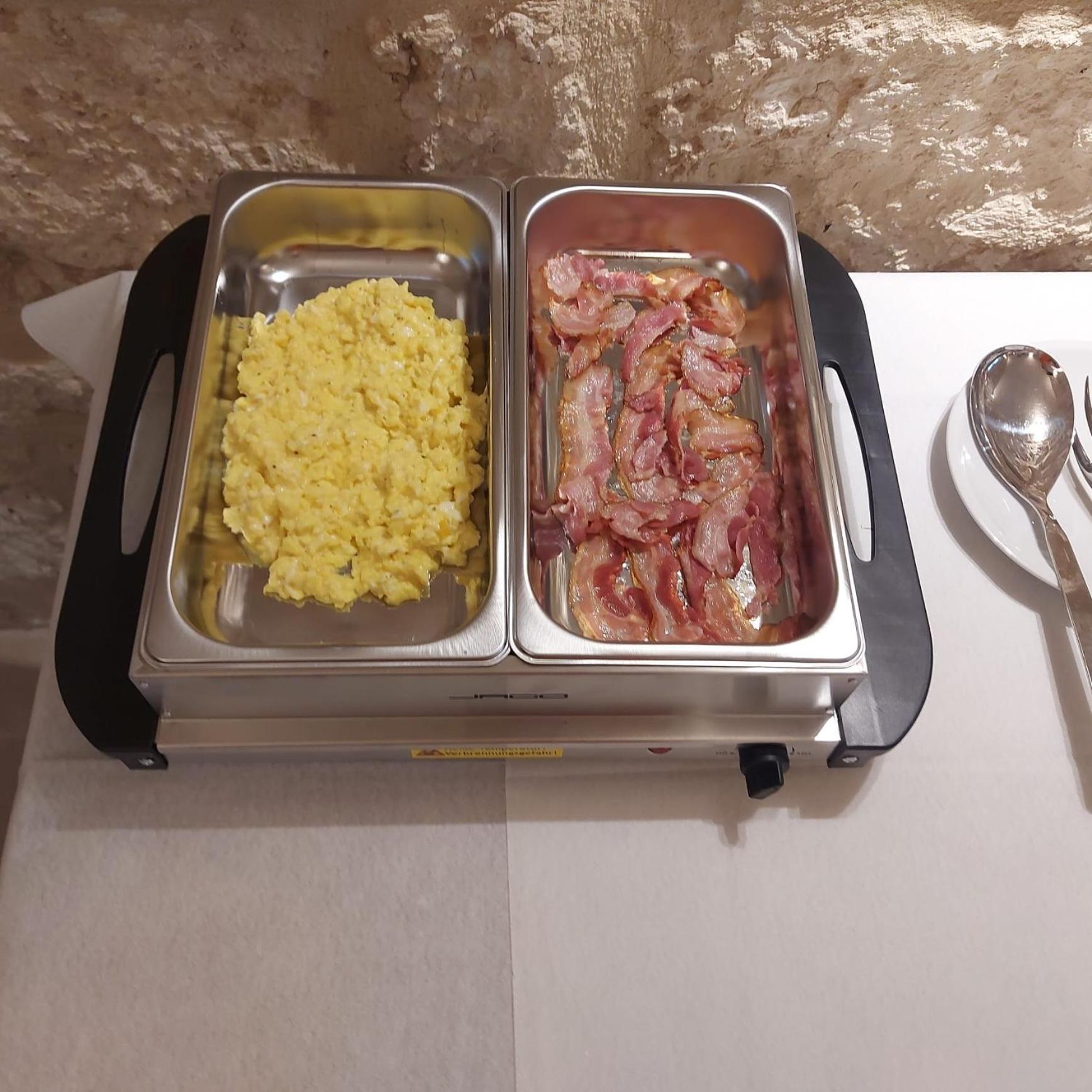 Palazzo Momi Bed & Breakfast Bari Dış mekan fotoğraf
